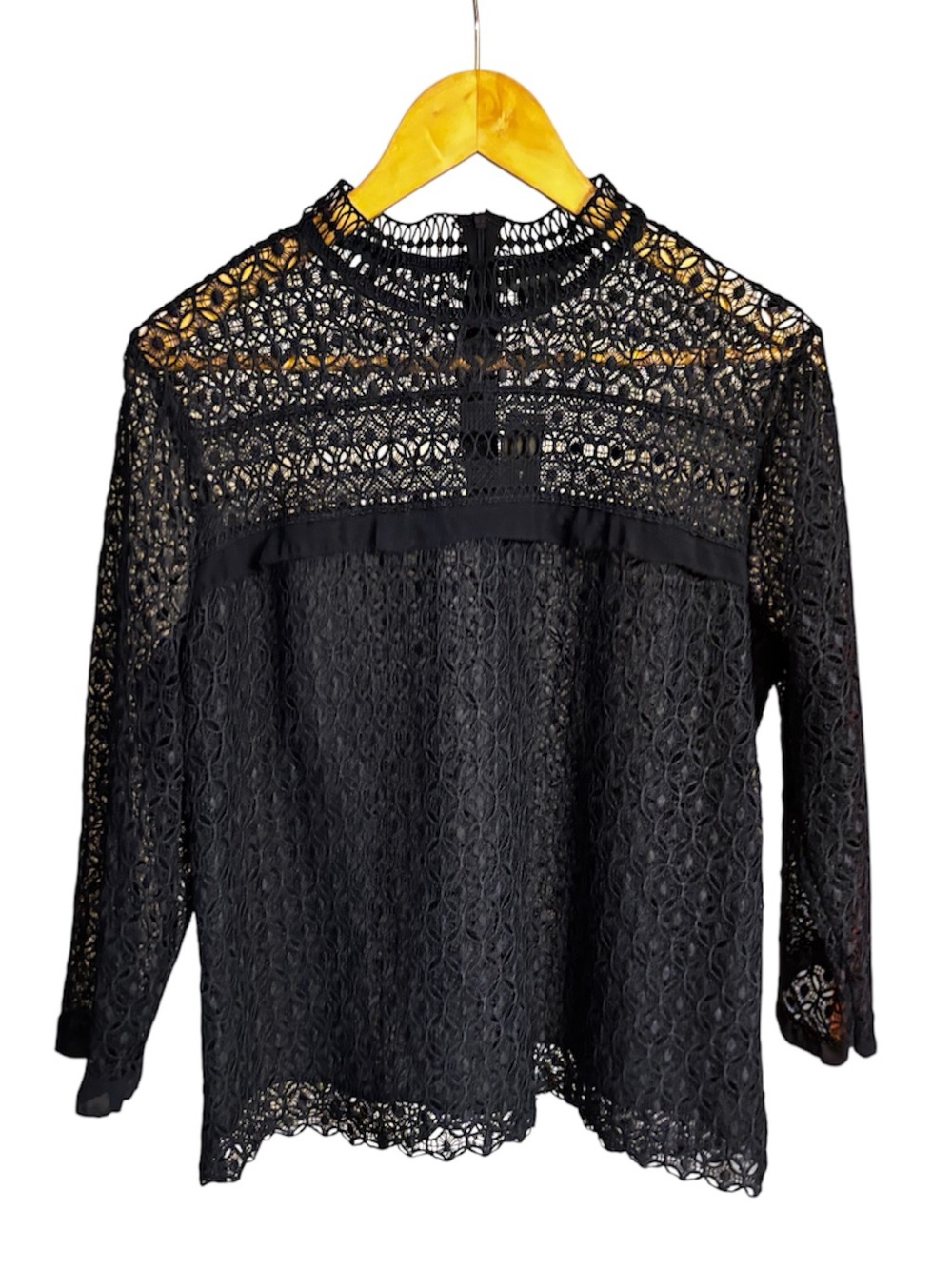 NWT Adiva Women’s Navy Lace Long Sleeve Top
